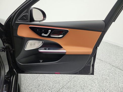 Used 2023 Mercedes-Benz C 300 Sedan image 21