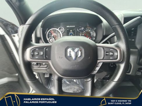 Used 2024 RAM 3500 Tradesman w/ Chrome Appearance Group AWD/4WD image 16