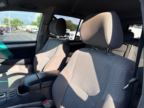 Used 2006 Toyota 4Runner SR5 AWD/4WD image 16