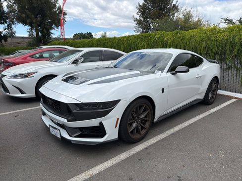 Used 2024 Ford Mustang Dark Horse RWD image 3