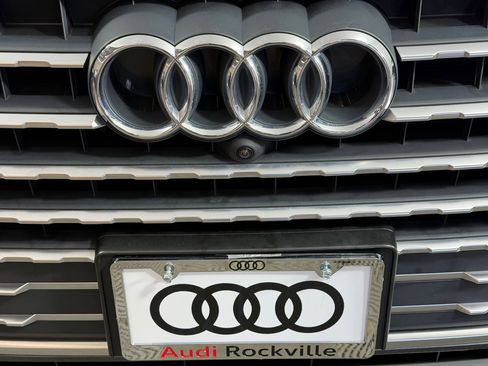 Used 2018 Audi Q7 3.0T Premium Plus w/ Premium Plus Package AWD/4WD image 21
