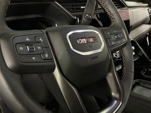 Used 2025 GMC Sierra 3500 AT4 w/ AT4 Premium Plus Package image 21