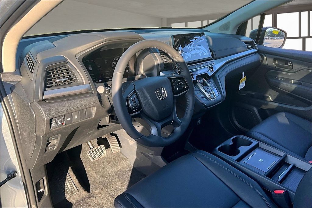 New 2026 Honda Odyssey EX-L image 7