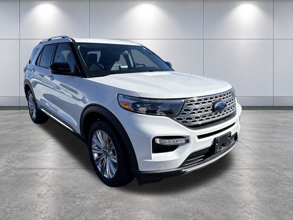 Used 2023 Ford Explorer Limited w/ Limited Technology Package AWD/4WD image 3