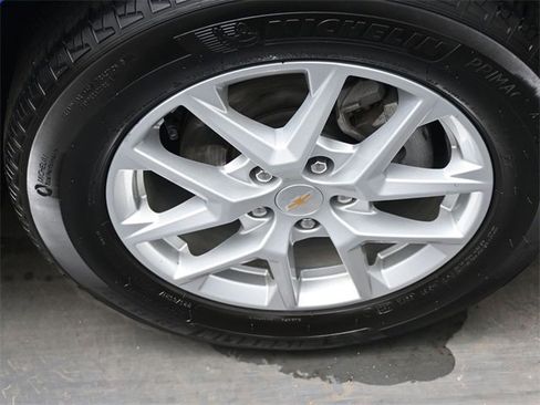 Used 2024 Chevrolet Equinox LT image 29