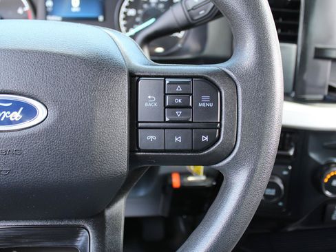 Used 2025 Ford F350 XL AWD/4WD image 24