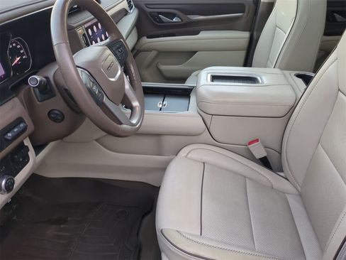 Used 2021 GMC Yukon Denali w/ Denali Ultimate Package image 17