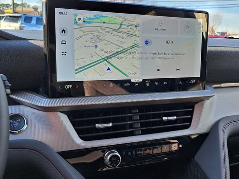 New 2026 Ford Explorer Active w/ Active Comfort Package image 10