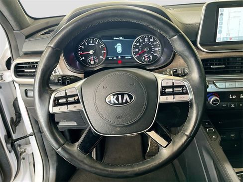 Used 2021 Kia Telluride SX w/ SX Prestige Package image 11