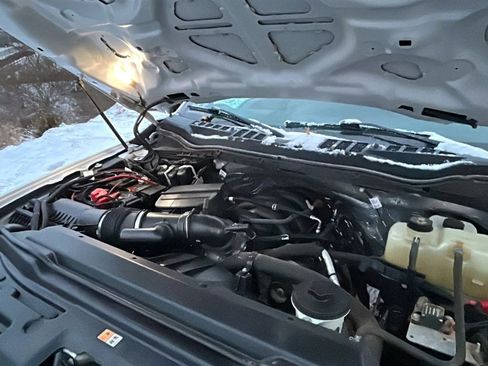 Used 2021 Ford F450 XL w/ Snow Plow Prep Package image 18