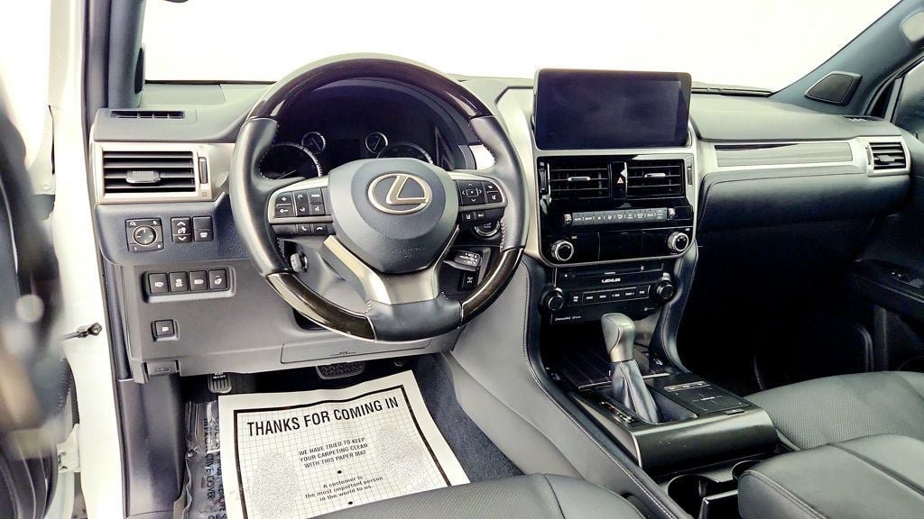 Used 2023 Lexus GX 460 Premium w/ Premium Package AWD/4WD image 13