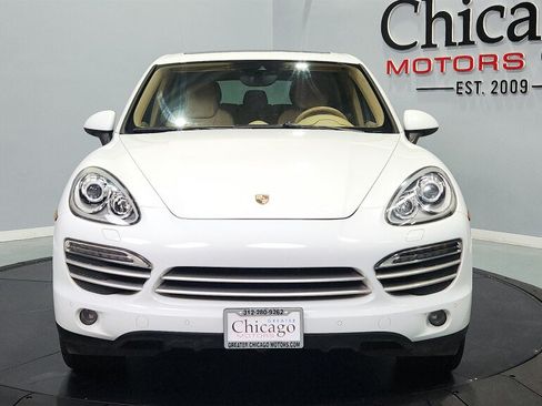 Used 2014 Porsche Cayenne Platinum Edition AWD/4WD image 4