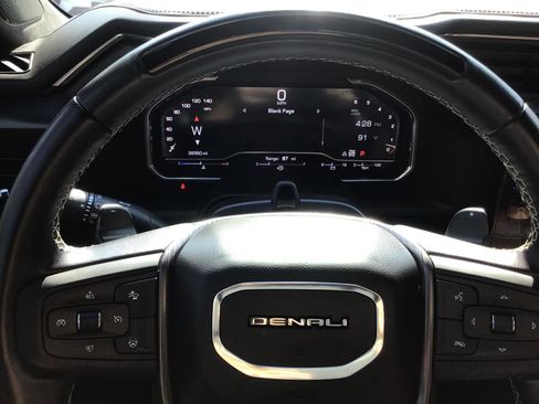 Used 2024 GMC Sierra 1500 Denali Ultimate AWD/4WD image 19