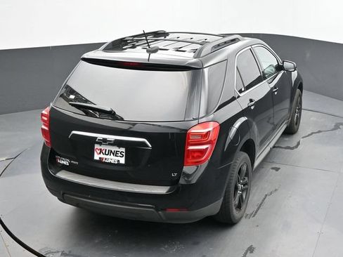 Used 2017 Chevrolet Equinox LT AWD/4WD image 12