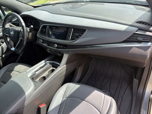 Used 2024 Buick Enclave Essence w/ Sport Touring Edition FWD image 27