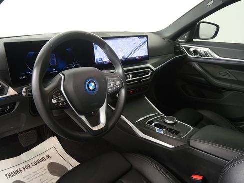 Used 2023 BMW i4 eDrive35 image 12