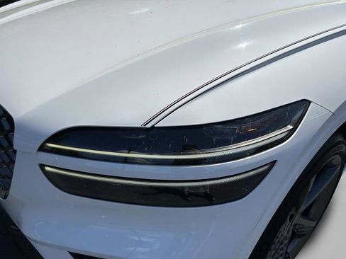 Used 2022 Genesis GV70 3.5T Sport w/ Sport Prestige Package image 12