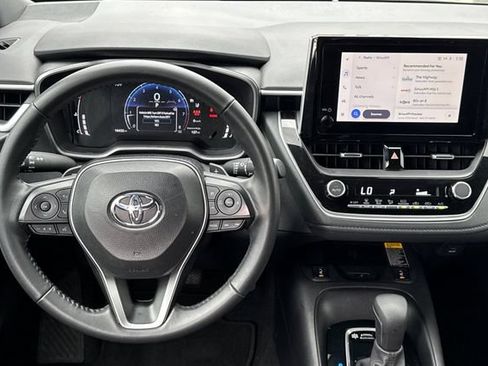Used 2024 Toyota Corolla XSE FWD image 14