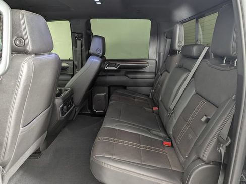 Used 2024 Chevrolet Silverado 3500 High Country w/ Technology Package AWD/4WD image 15