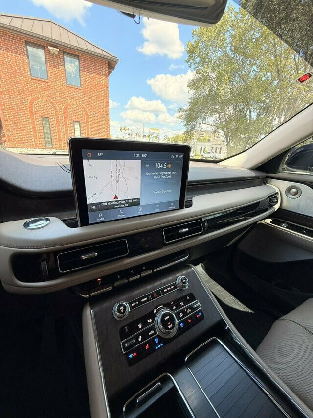 Used 2020 Lincoln Aviator Reserve w/ Equipment Group 202A AWD/4WD image 21