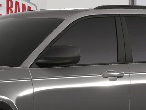 New 2025 Jeep Grand Cherokee Altitude image 14