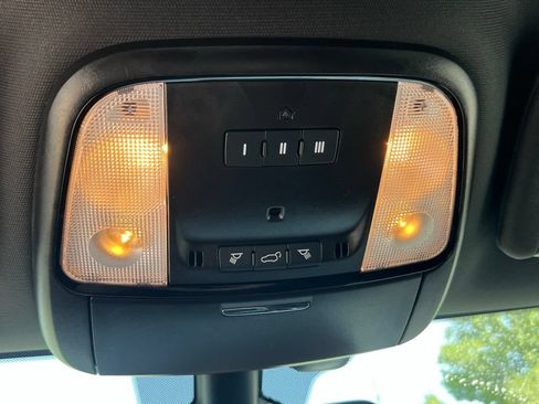 Used 2024 Dodge Durango GT AWD/4WD image 30