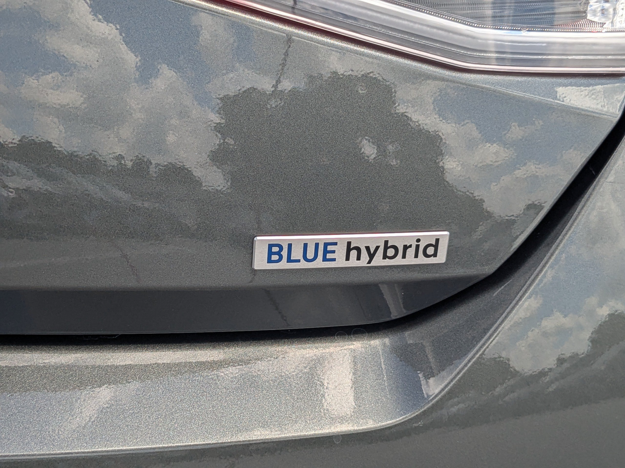 New 2026 Hyundai Elantra Hybrid FWD image 33