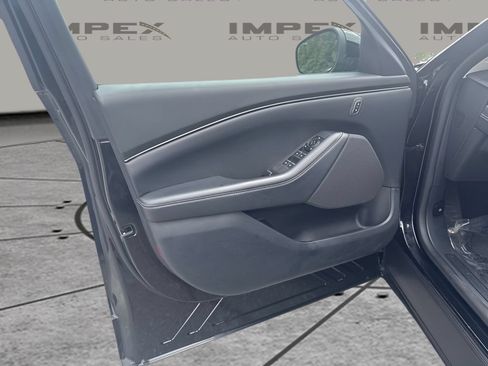 Used 2025 Ford Mustang Mach-E Select RWD image 17