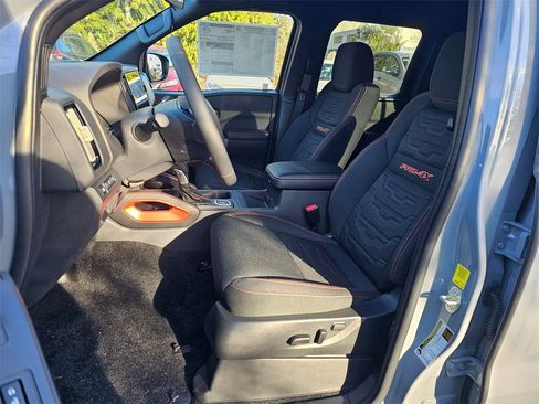 New 2026 Nissan Frontier PRO-4X w/ Pro-4x Convenience Package image 18