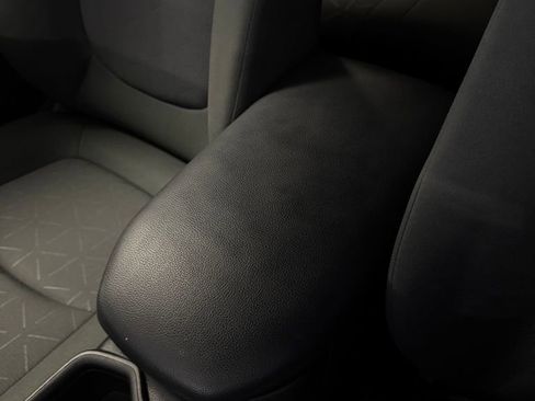 Used 2023 Toyota RAV4 XLE image 20