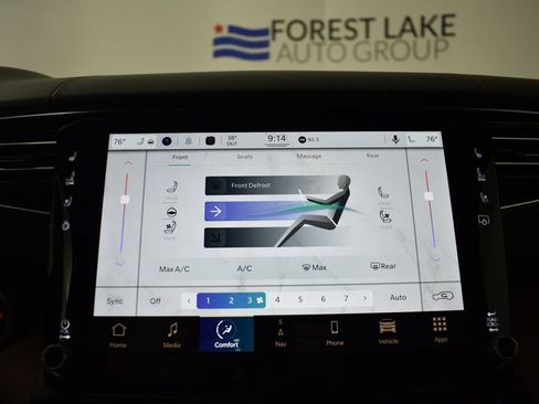 Used 2022 Jeep Grand Wagoneer Series II AWD/4WD image 33
