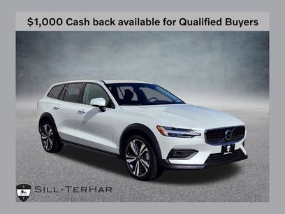 New 2026 Volvo V60 B5 Cross Country Plus w/ Climate Package