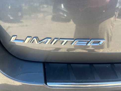 Used 2021 Ford Explorer Limited w/ Hybrid Equipment Group 310A AWD/4WD image 35