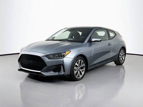 Used 2019 Hyundai Veloster 2.0 FWD image 1