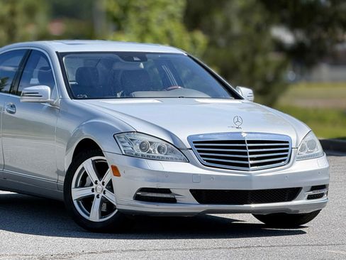 Used 2010 Mercedes-Benz S 550 image 44
