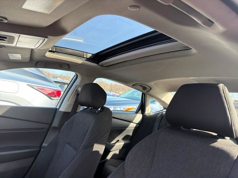 Used 2024 Honda Accord EX image 18