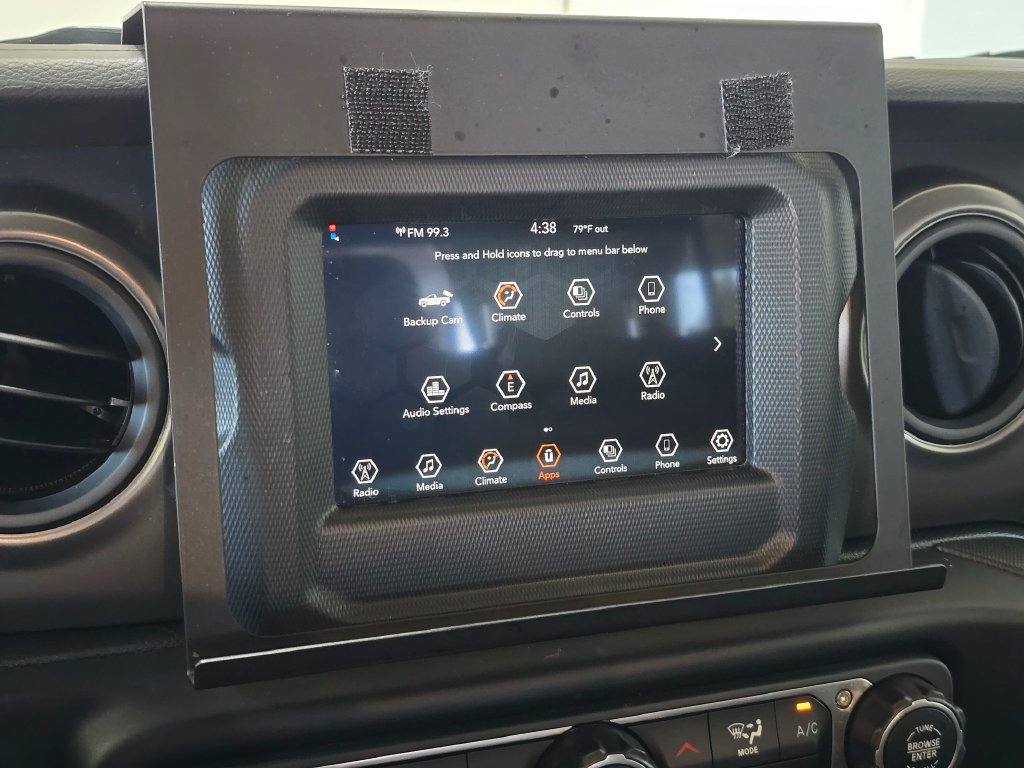 Used 2023 Jeep Gladiator Sport AWD/4WD image 13
