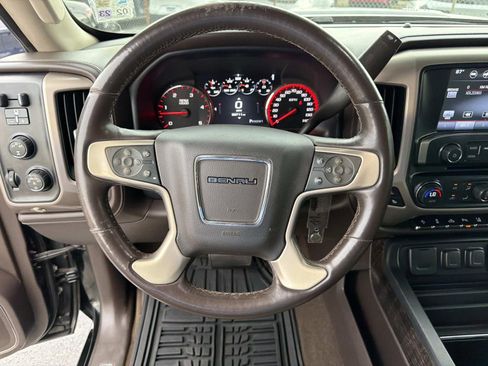 Used 2015 GMC Sierra 2500 Denali w/ Duramax Plus Package AWD/4WD image 22