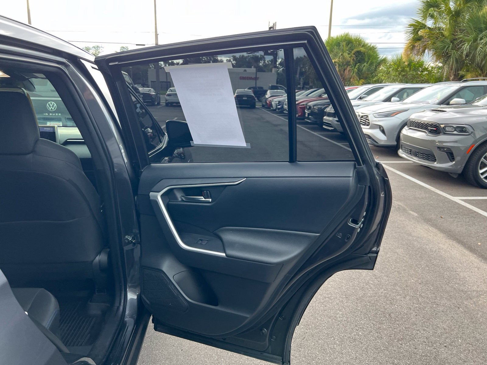 Used 2025 Toyota RAV4 SE AWD/4WD image 45