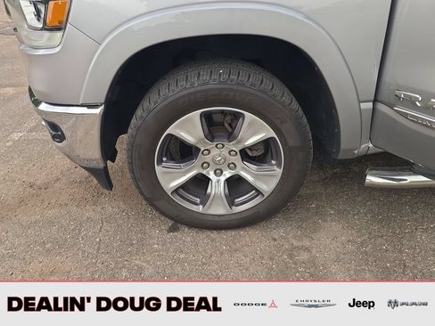 Used 2019 RAM 1500 Laramie AWD/4WD image 29