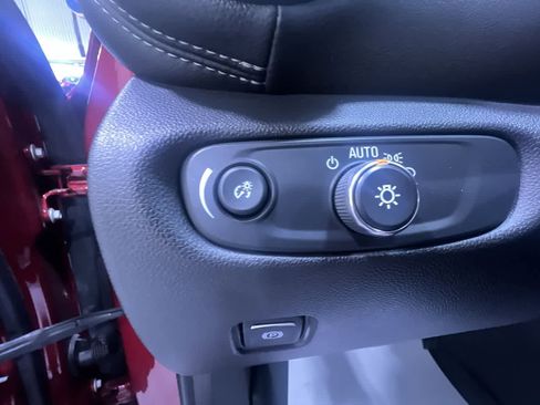 Used 2023 Chevrolet Blazer LT w/ Convenience Package image 16