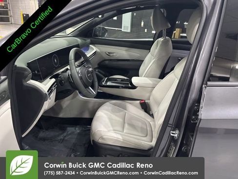 Used 2025 Hyundai Tucson Limited image 9