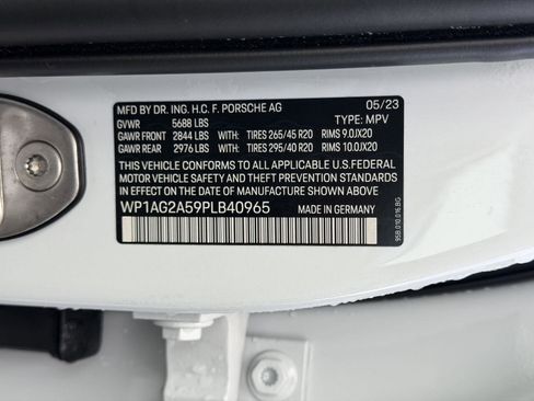 Used 2023 Porsche Macan S image 25