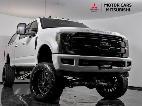 Used 2019 Ford F250 Lariat AWD/4WD image 1