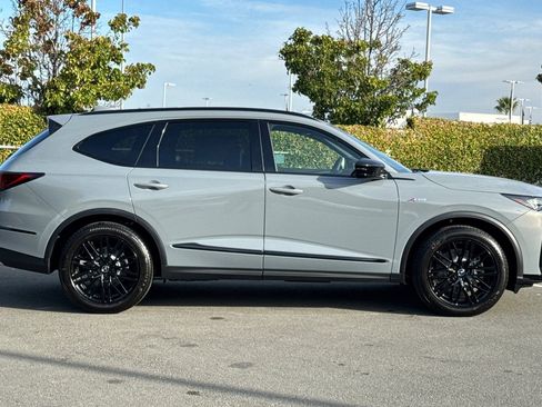 New 2026 Acura MDX A-Spec image 3