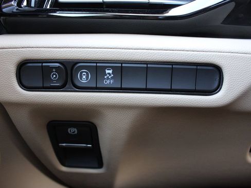 Used 2023 Acura MDX SH-AWD image 30