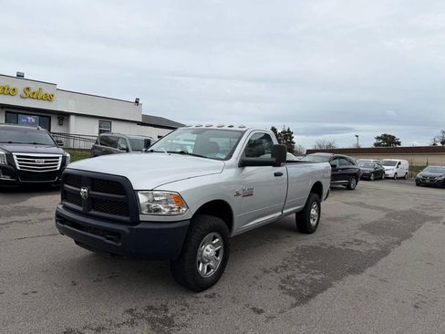 Used 2018 RAM 3500 Tradesman w/ Power & Remote Entry Group image 12
