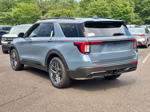 New 2026 Ford Explorer ST-Line w/ ST-Line Street Pack AWD/4WD image 6