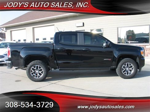 Used 2022 GMC Canyon AT4 w/ Trailering Package image 40
