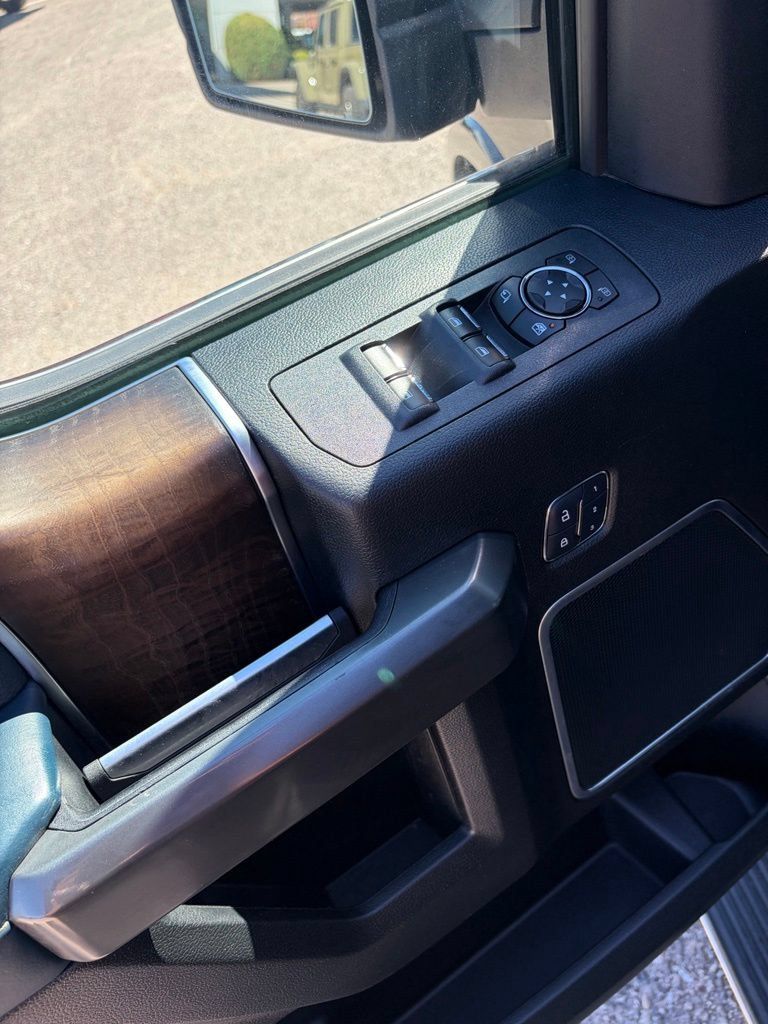 Used 2018 Ford F150 Limited AWD/4WD image 13